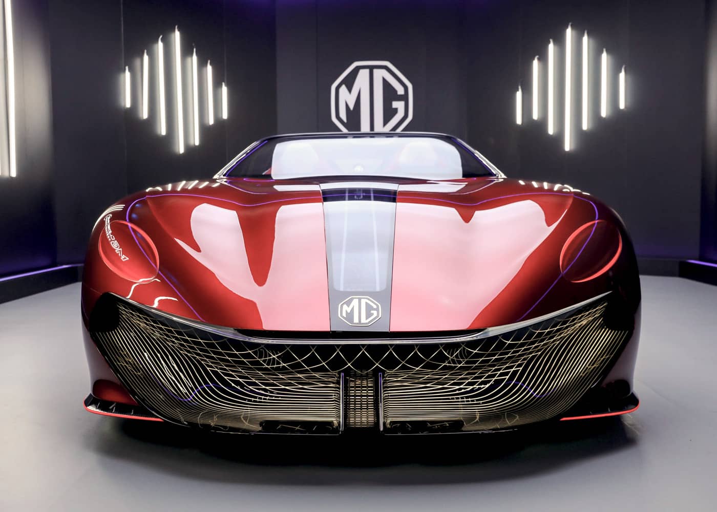 voiture de sport MG cyberster