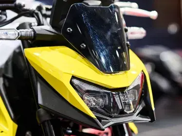 Moto jaune